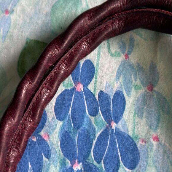 Patricia Nash Large Paris Embossed Leather Studded Shoulder Bag - Picture 13 of 16